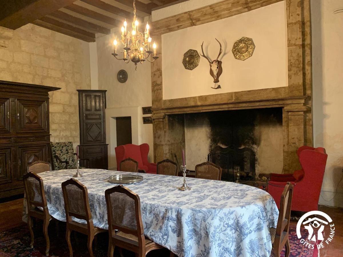 Chateau De Gardes Bed and Breakfast Castin Eksteriør billede